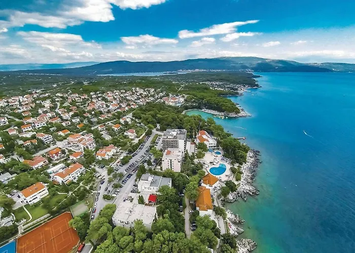 Pet Friendly In With Wifi Apartment Pinezici (Krk)
